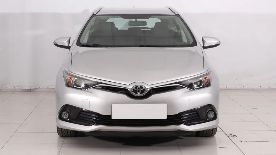 Toyota Auris -