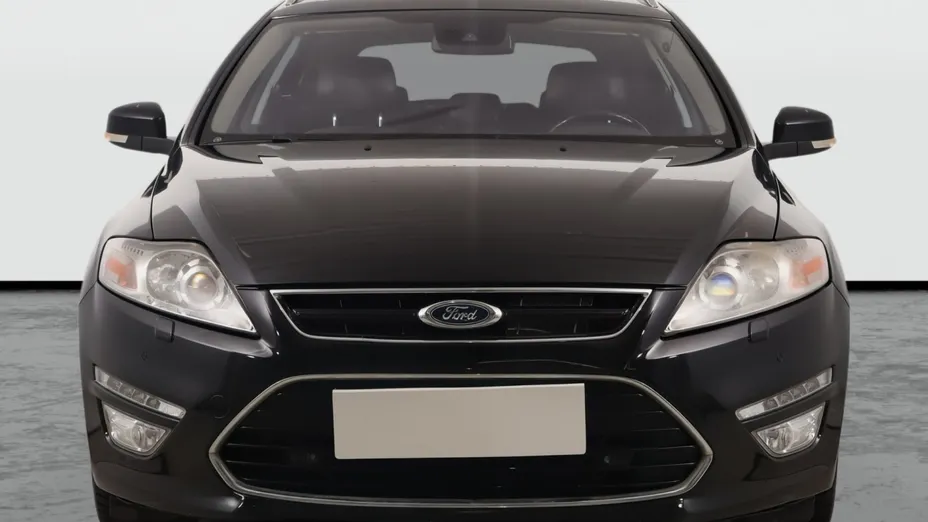 Ford Mondeo -