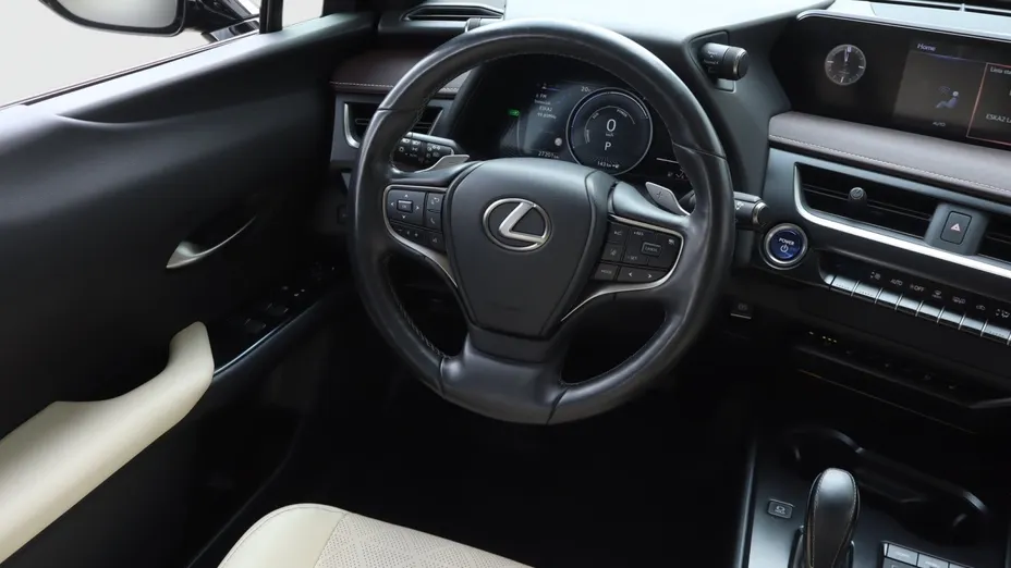 Lexus UX -