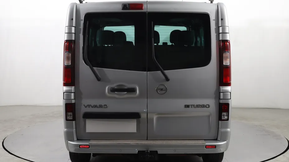 Opel Vivaro -