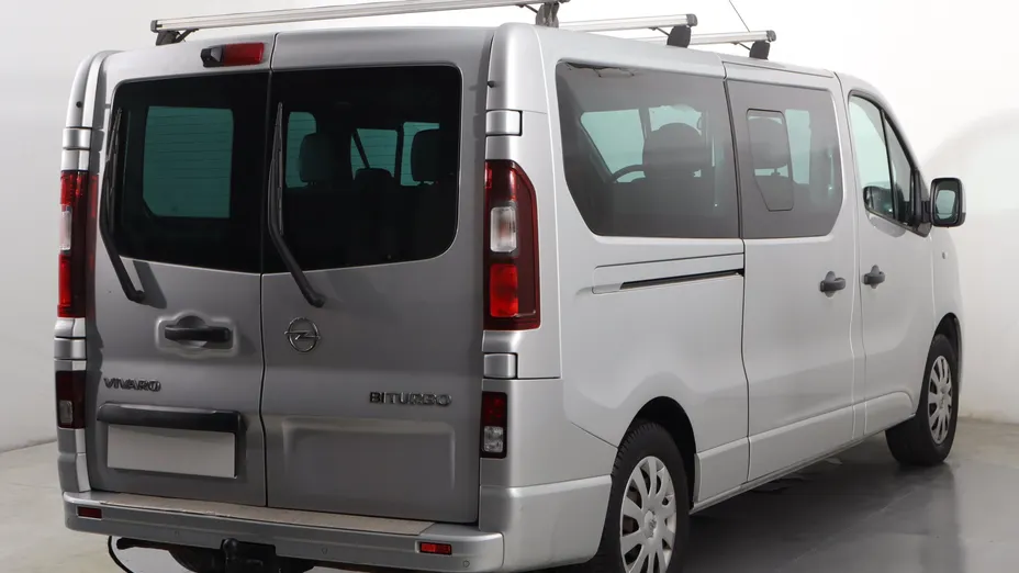 Opel Vivaro -
