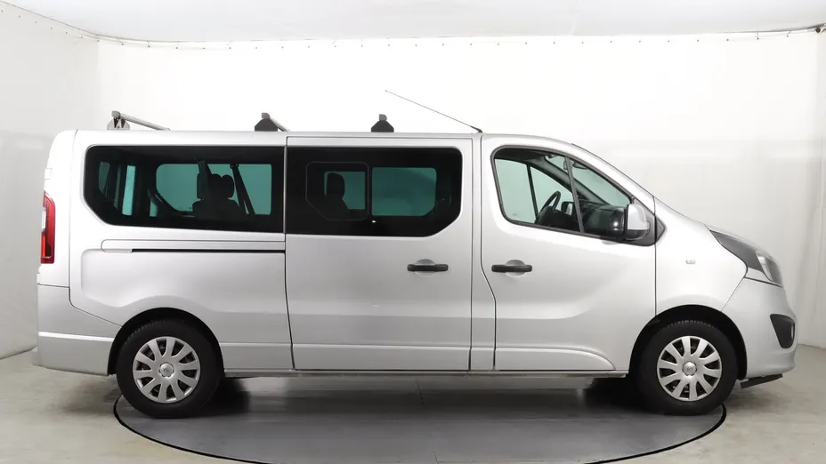 Opel Vivaro -