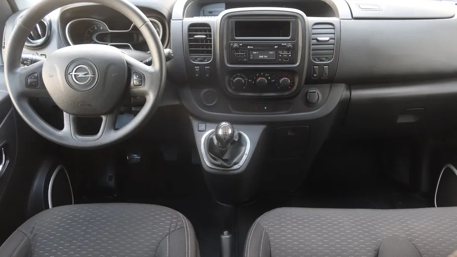 Opel Vivaro -