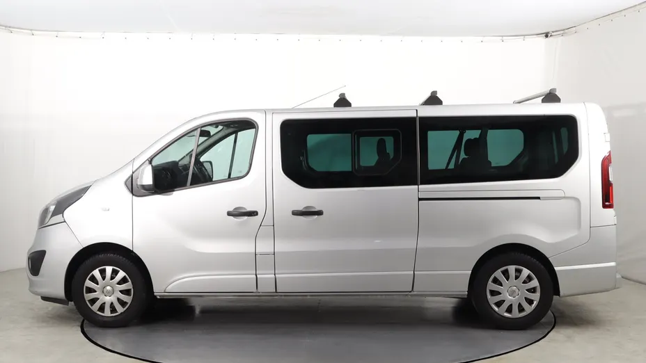 Opel Vivaro -