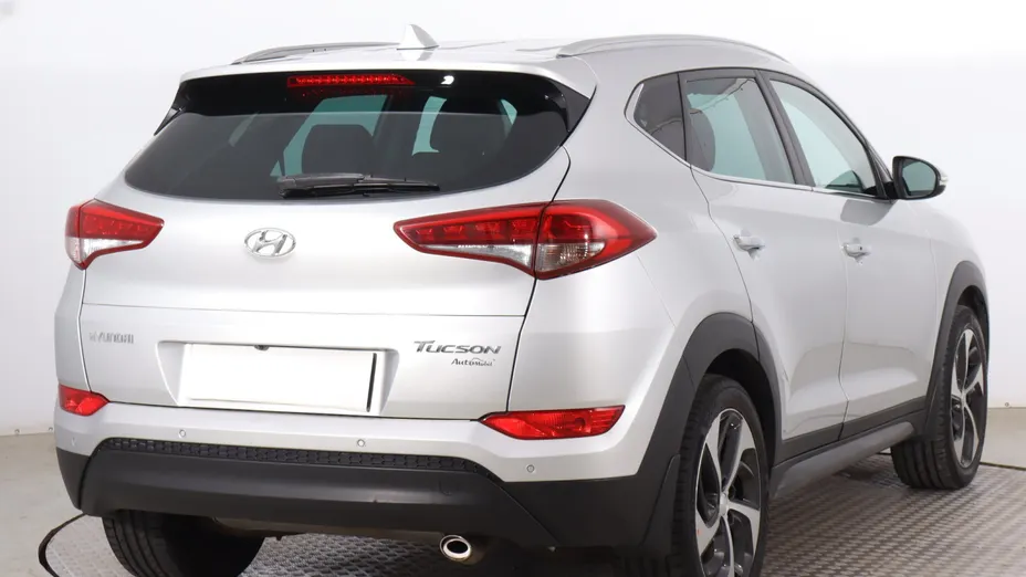 Hyundai Tucson -