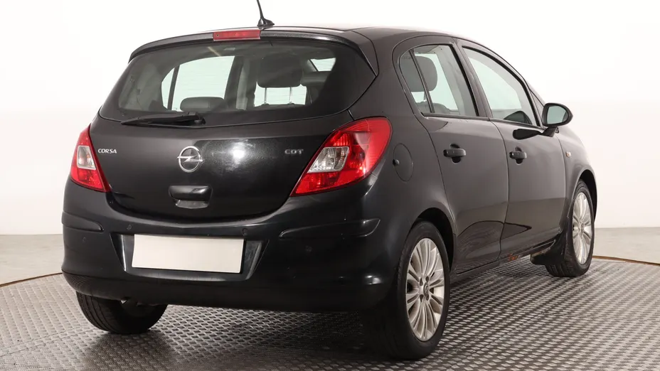 Opel Corsa -