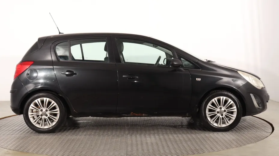 Opel Corsa -