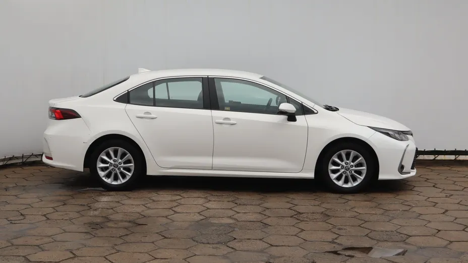 Toyota Corolla -