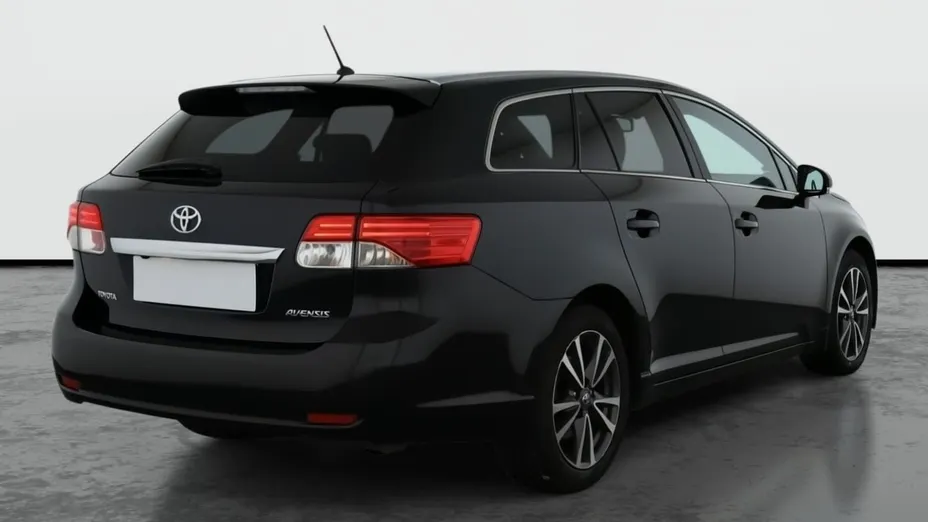 Toyota Avensis -