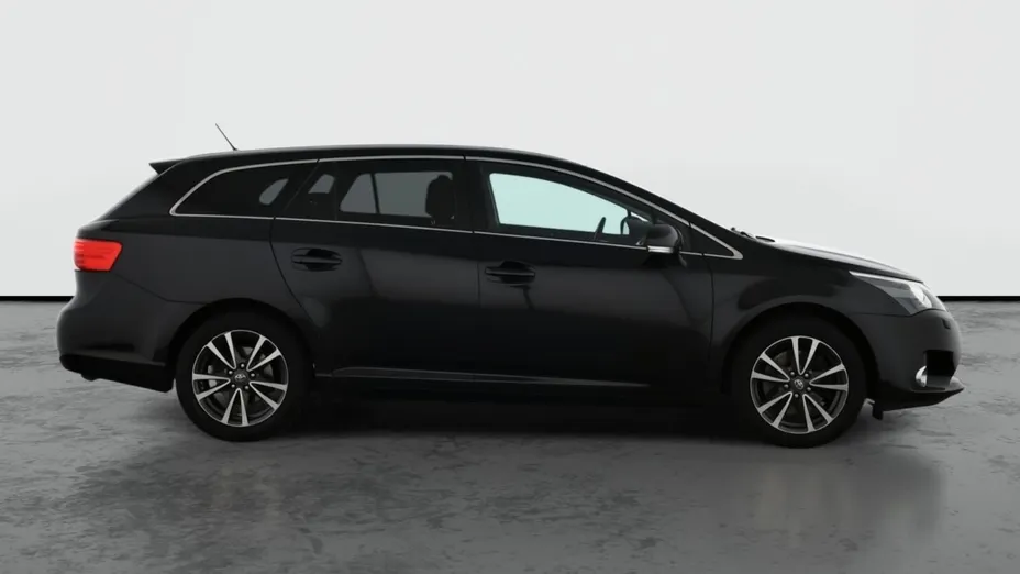 Toyota Avensis -