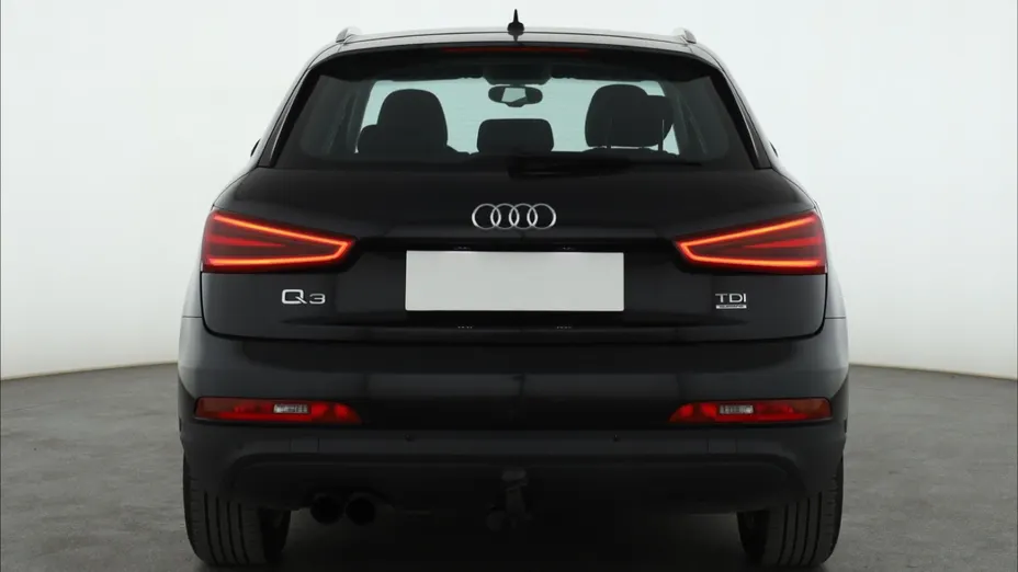 Audi Q3 -
