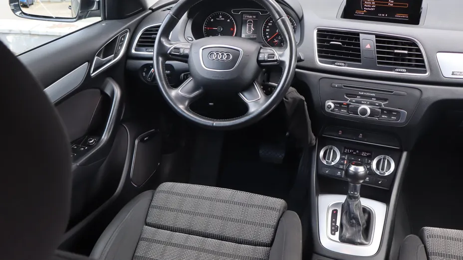 Audi Q3 -