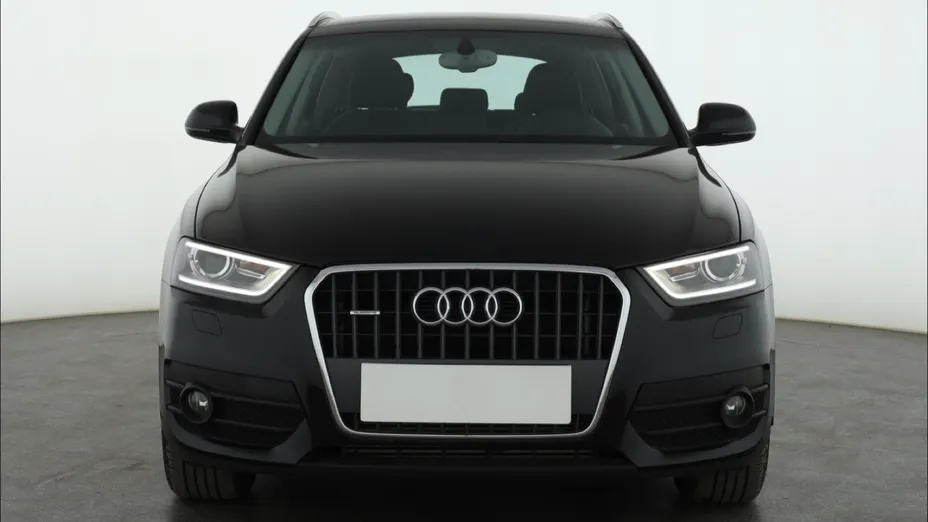 Audi Q3 -