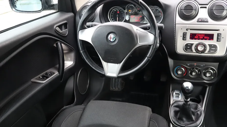 Alfa Romeo MiTo -