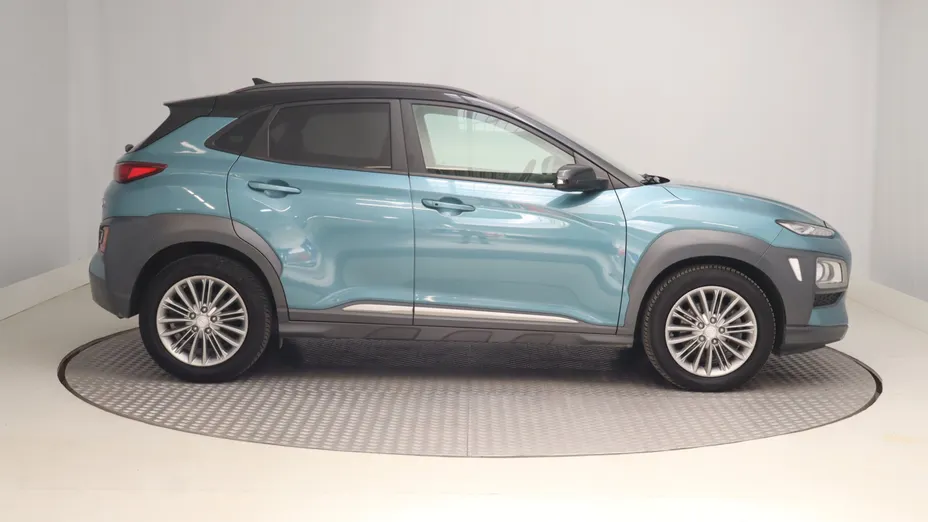 Hyundai Kona -