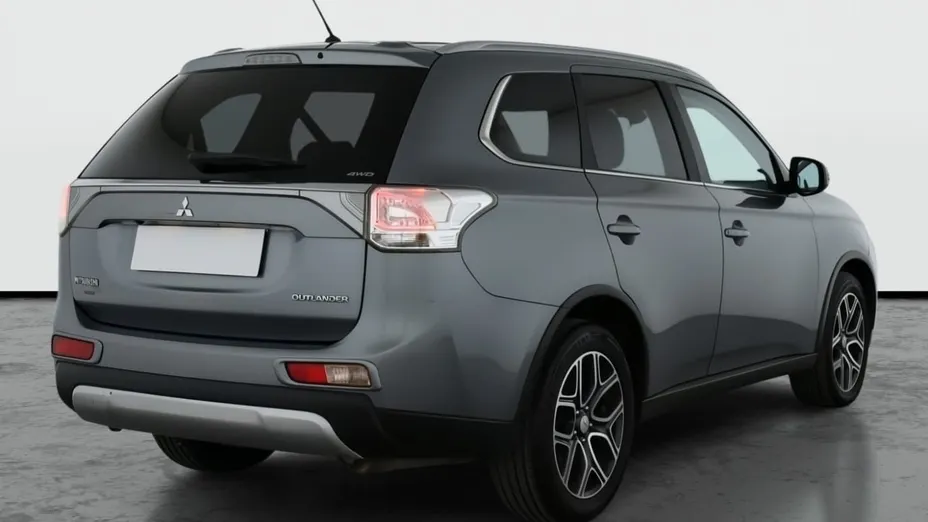 Mitsubishi Outlander -
