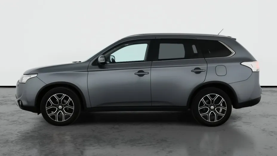 Mitsubishi Outlander -