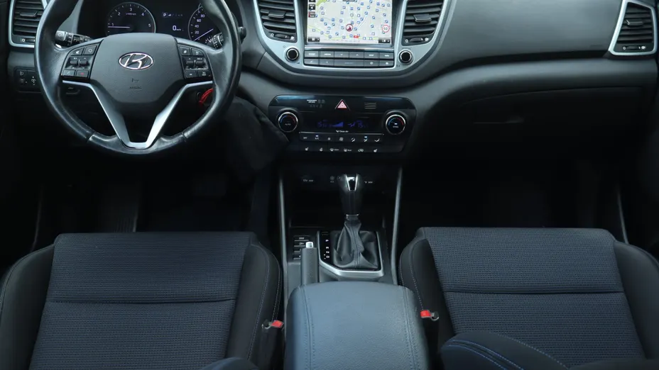 Hyundai Tucson -