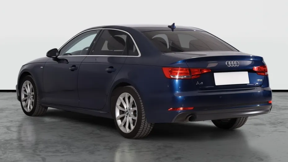 Audi A4 -