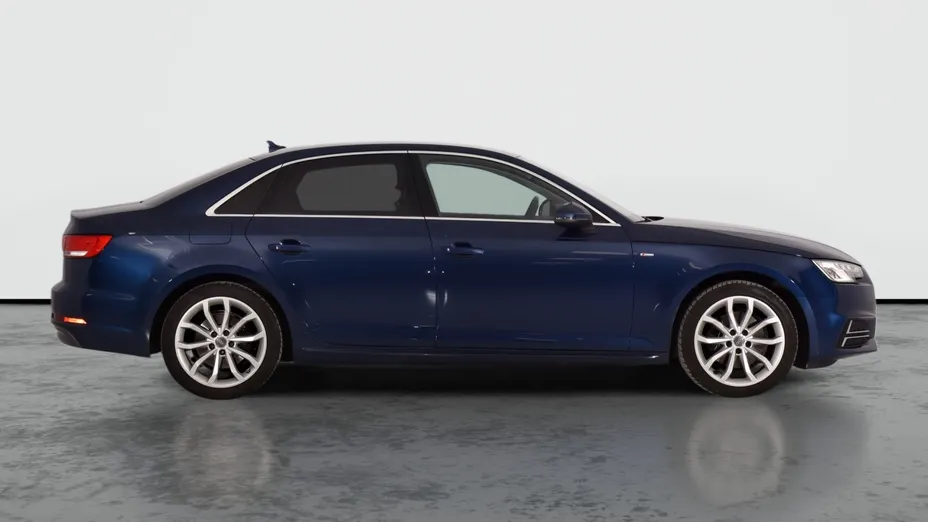 Audi A4 -