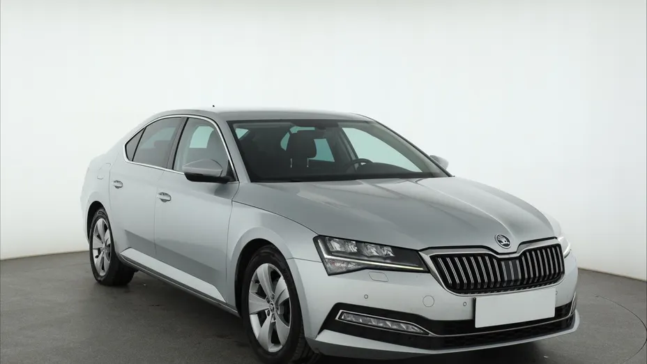 Skoda Superb -