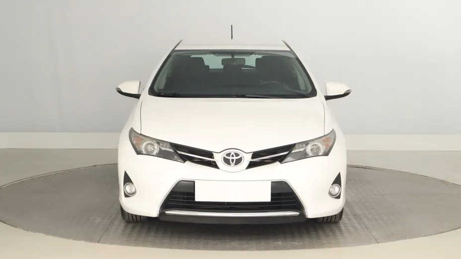 Toyota Auris -