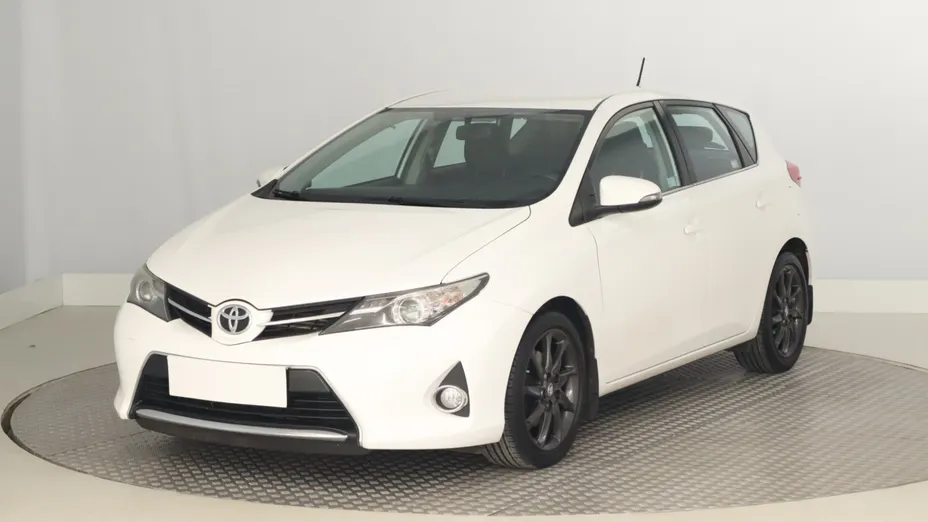 Toyota Auris -