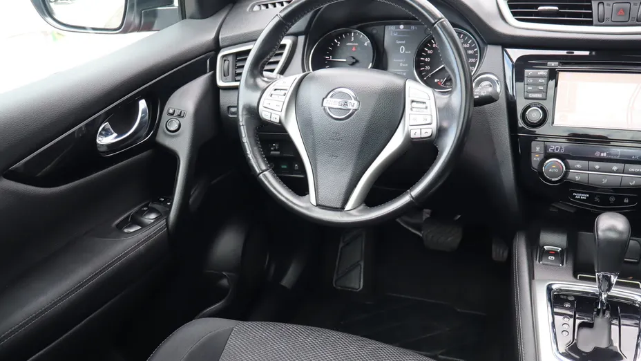 Nissan Qashqai -