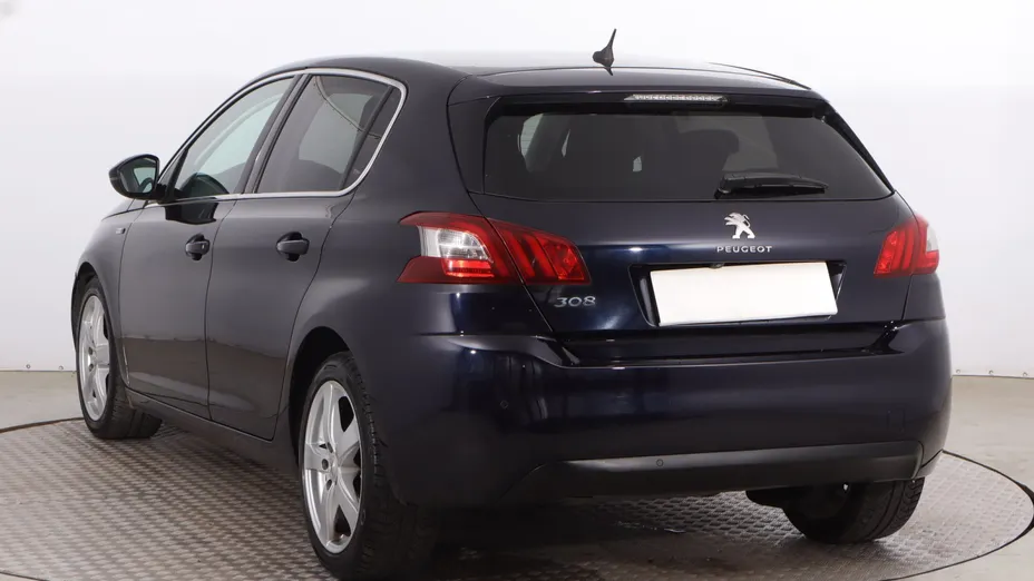 Peugeot 308 -