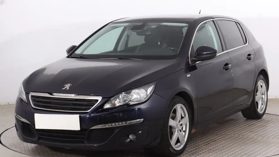 Peugeot 308 -