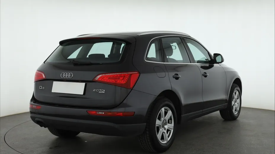 Audi Q5 -