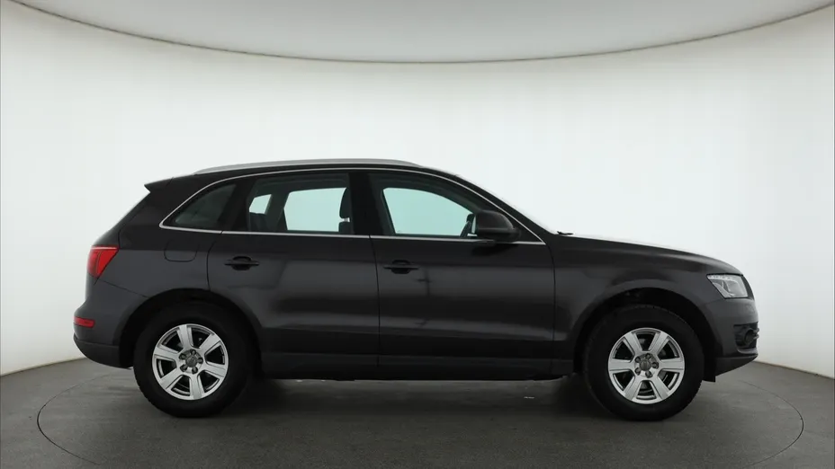 Audi Q5 -