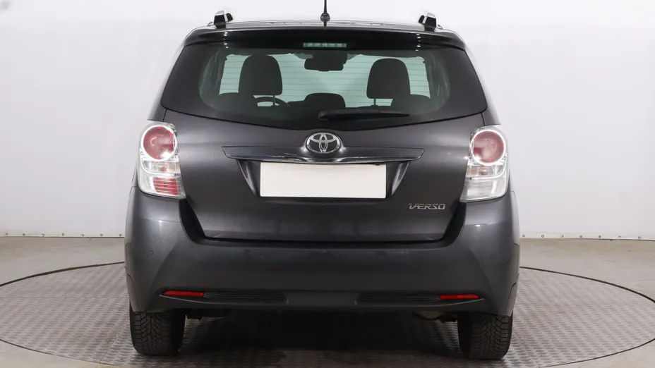 Toyota Verso -