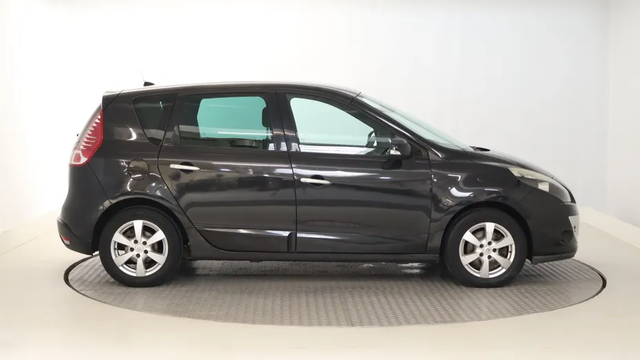 Renault Scenic -