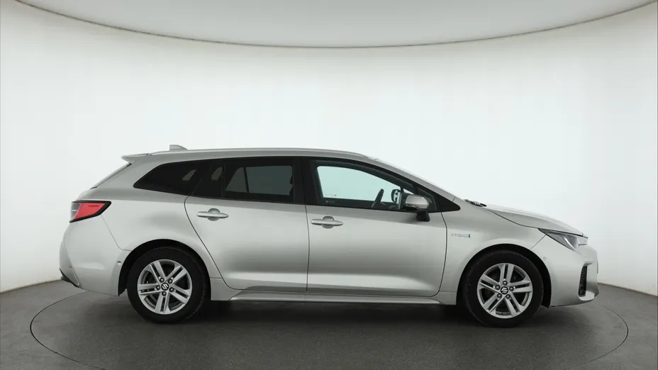 Suzuki Swace -