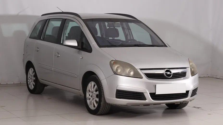 Opel Zafira -