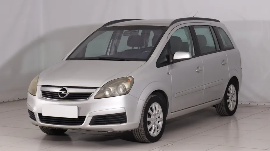 Opel Zafira -