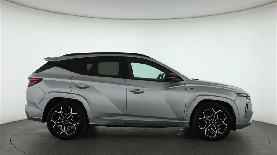 Hyundai Tucson -