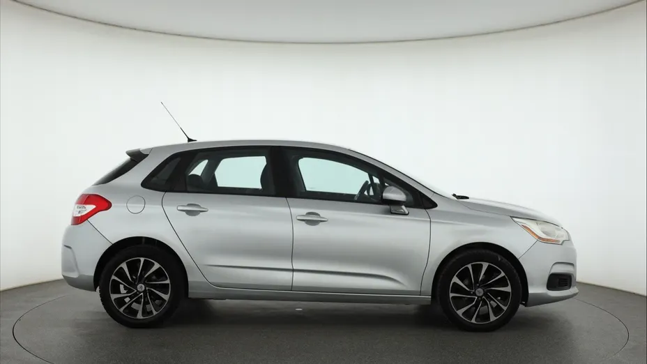 Citroen C4 -
