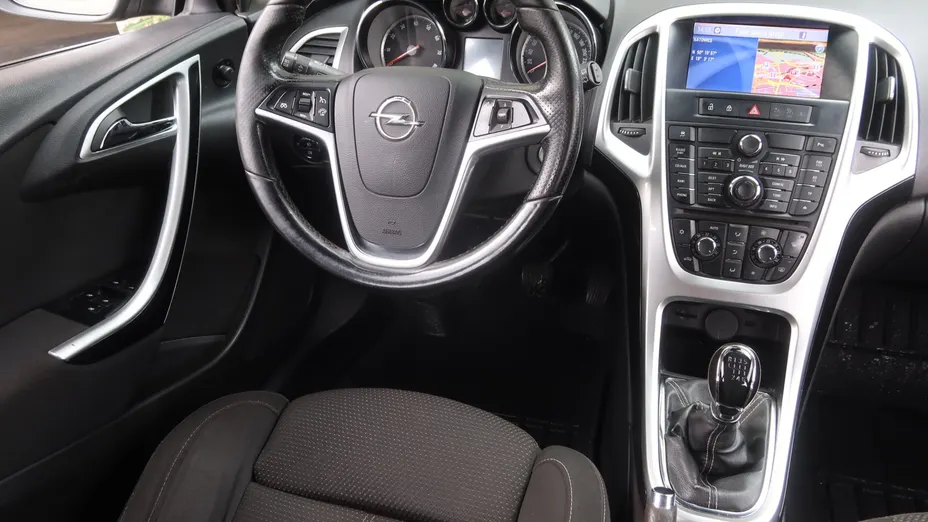 Opel Astra -
