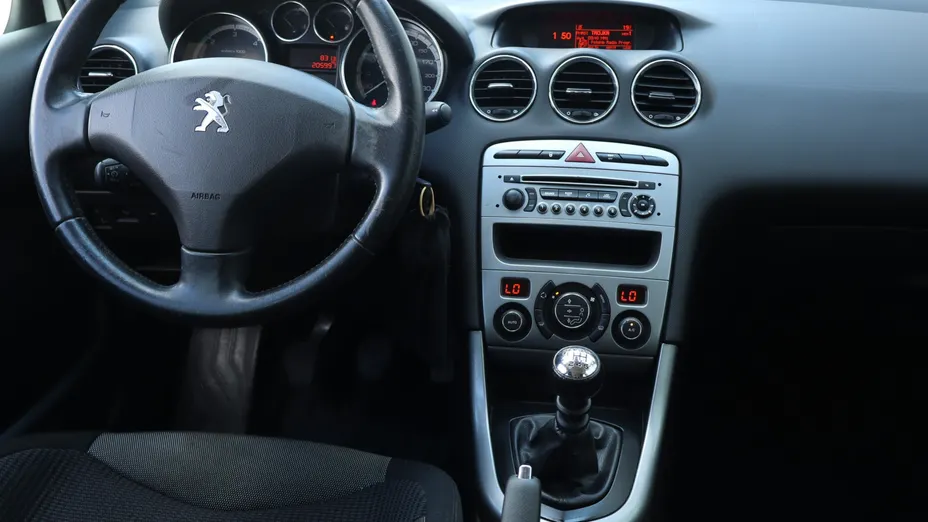 Peugeot 308 -
