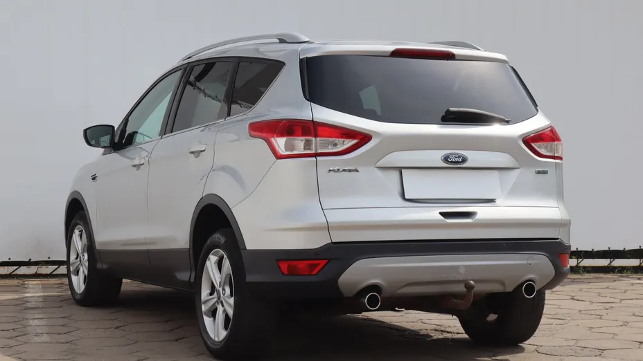 Ford Kuga -