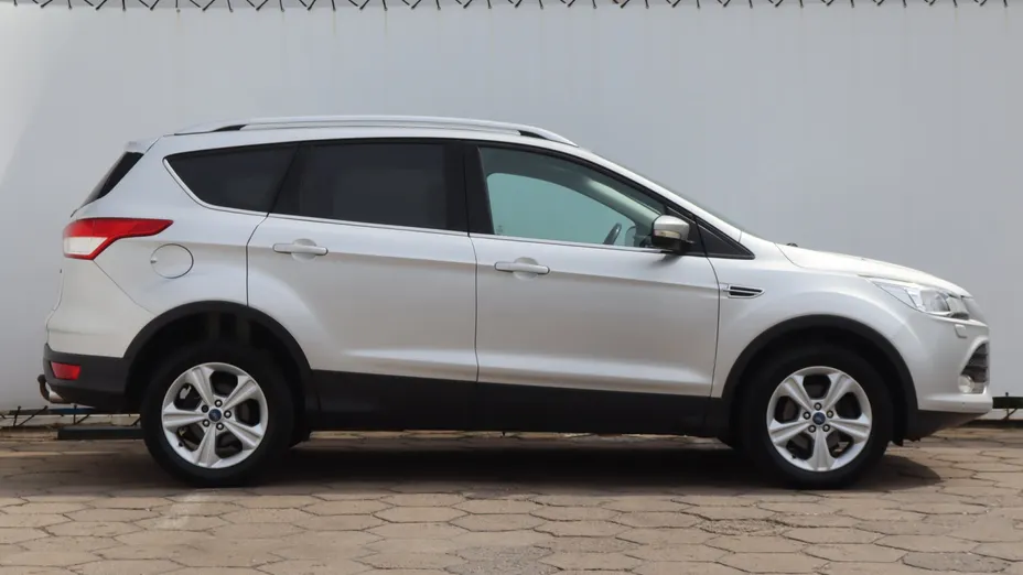 Ford Kuga -