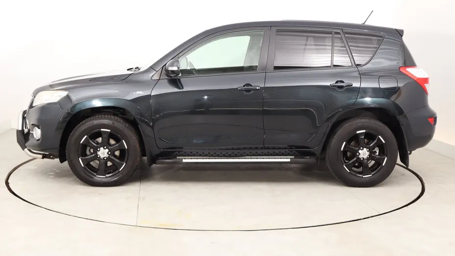 Toyota RAV4 -