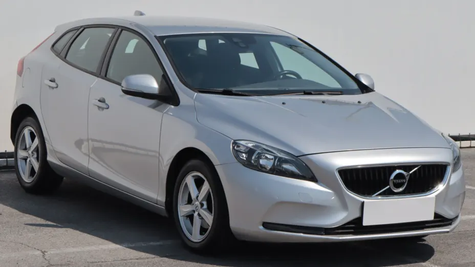 Volvo V40 -