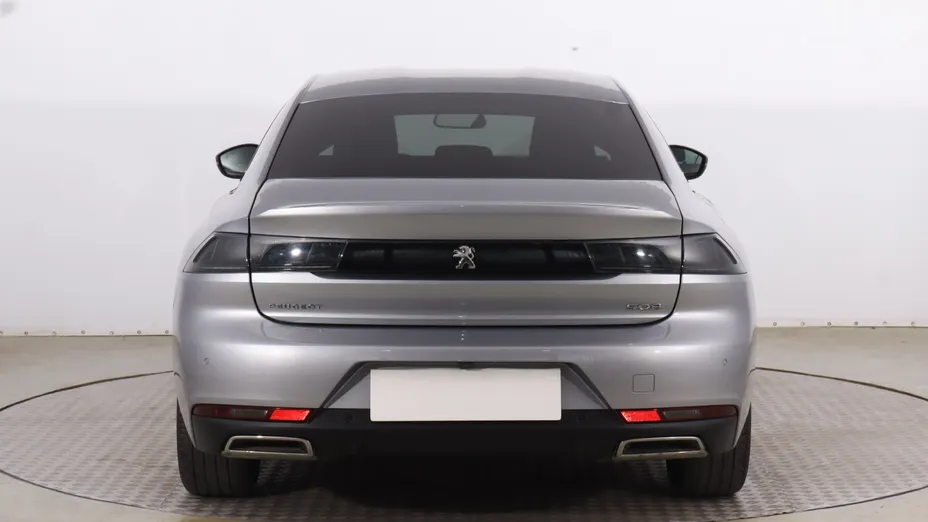 Peugeot 508 -