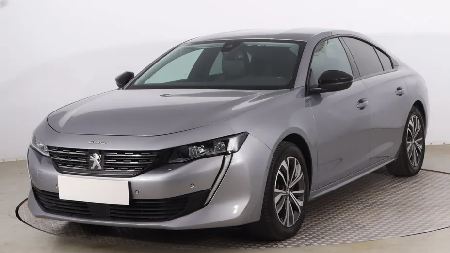 Peugeot 508 -