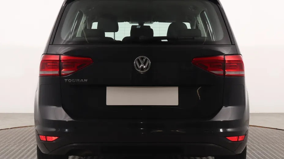 VW Touran -
