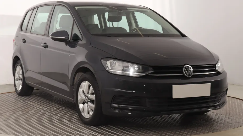 VW Touran -