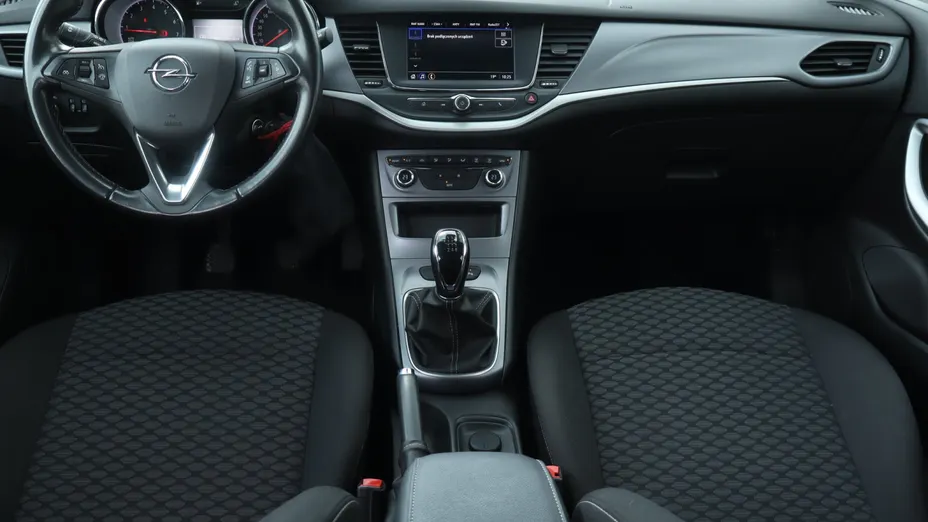 Opel Astra -